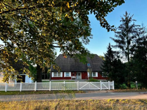 Landhaus Schwerin, Kirch Jesar